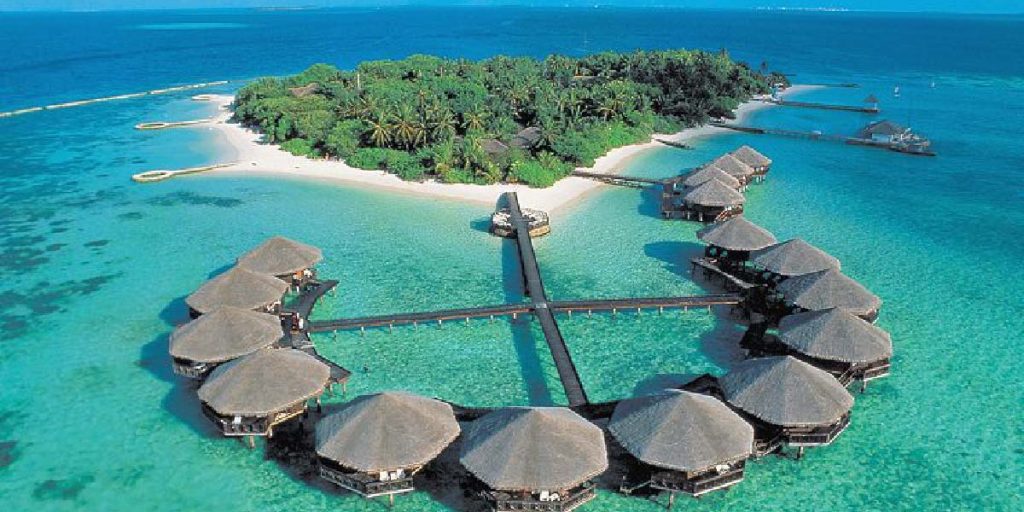 pulau derawan maldives indonesia